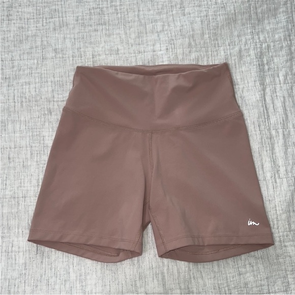 Imperial Motion Solo High Waisted Biker Shorts in Mauve Pink - Picture 6 of 8